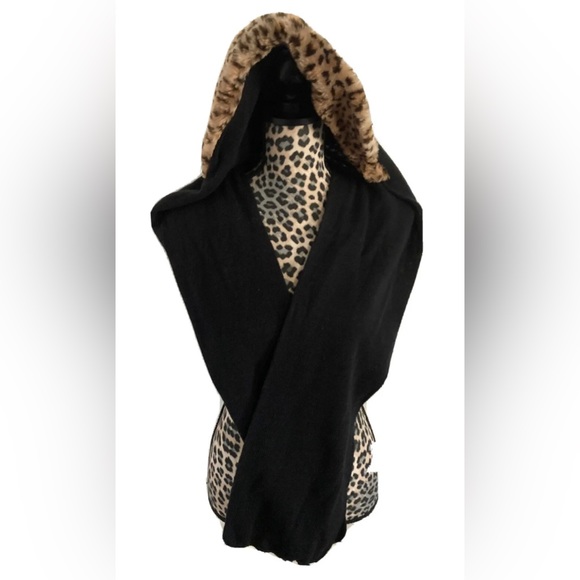 Lorovi  Trench Coat Size 10 Black Wool Cheetah Trim And Over Head Scarf + 1 - Picture 2 of 10